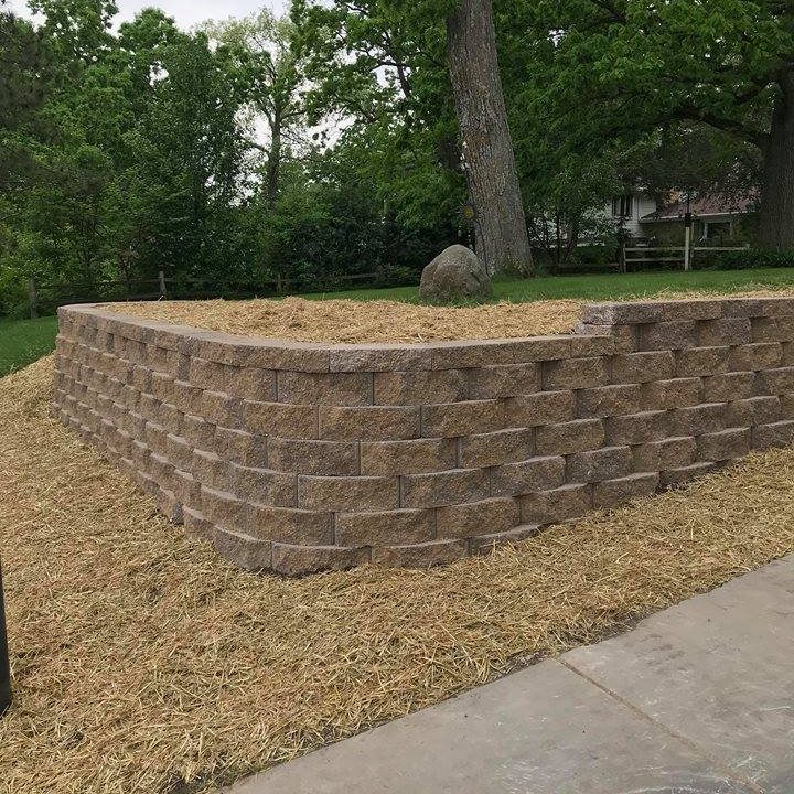 34793802_1996398167097450_3145516537285181440_n